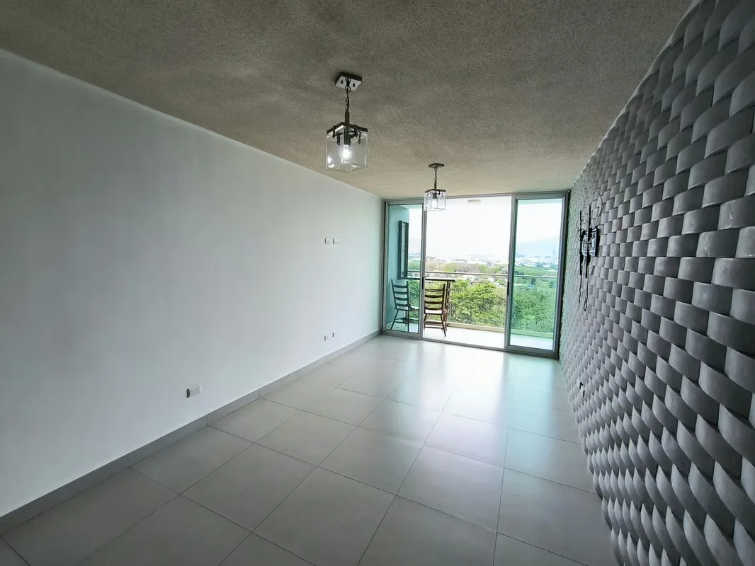 Wake up every day to breathtaking panoramic views of San José and Costa Rica’s Central Valley from your private 8th-floor balcony. This is more than an apartment. — photo 2