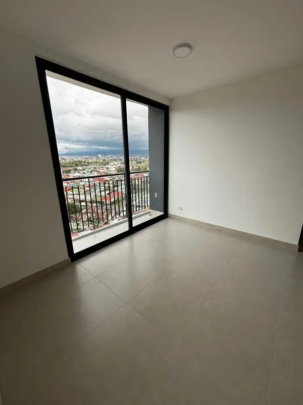 Se vende apartamento en Sky House