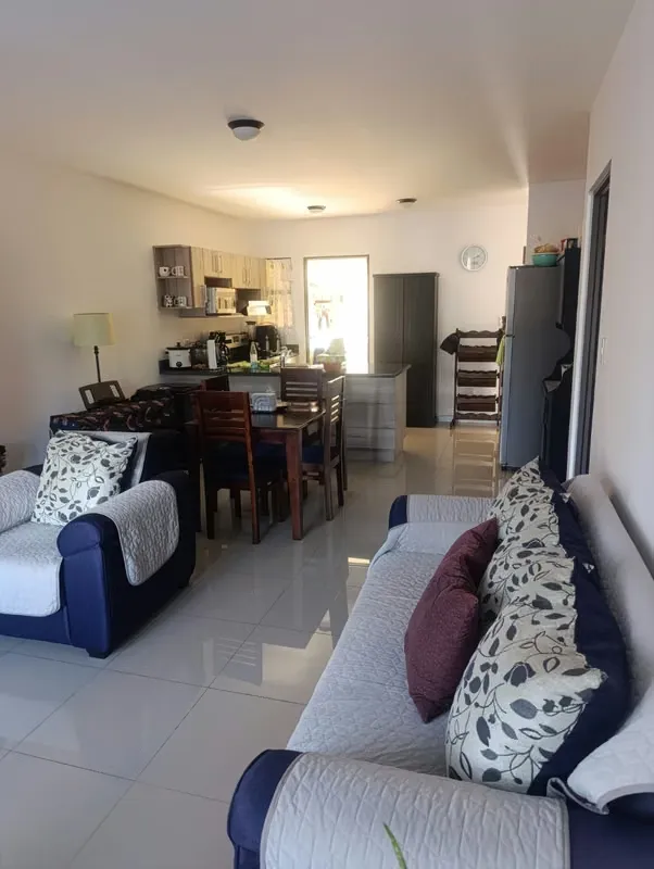 Venta de Casa en primera planta en Condominio en La Guácima