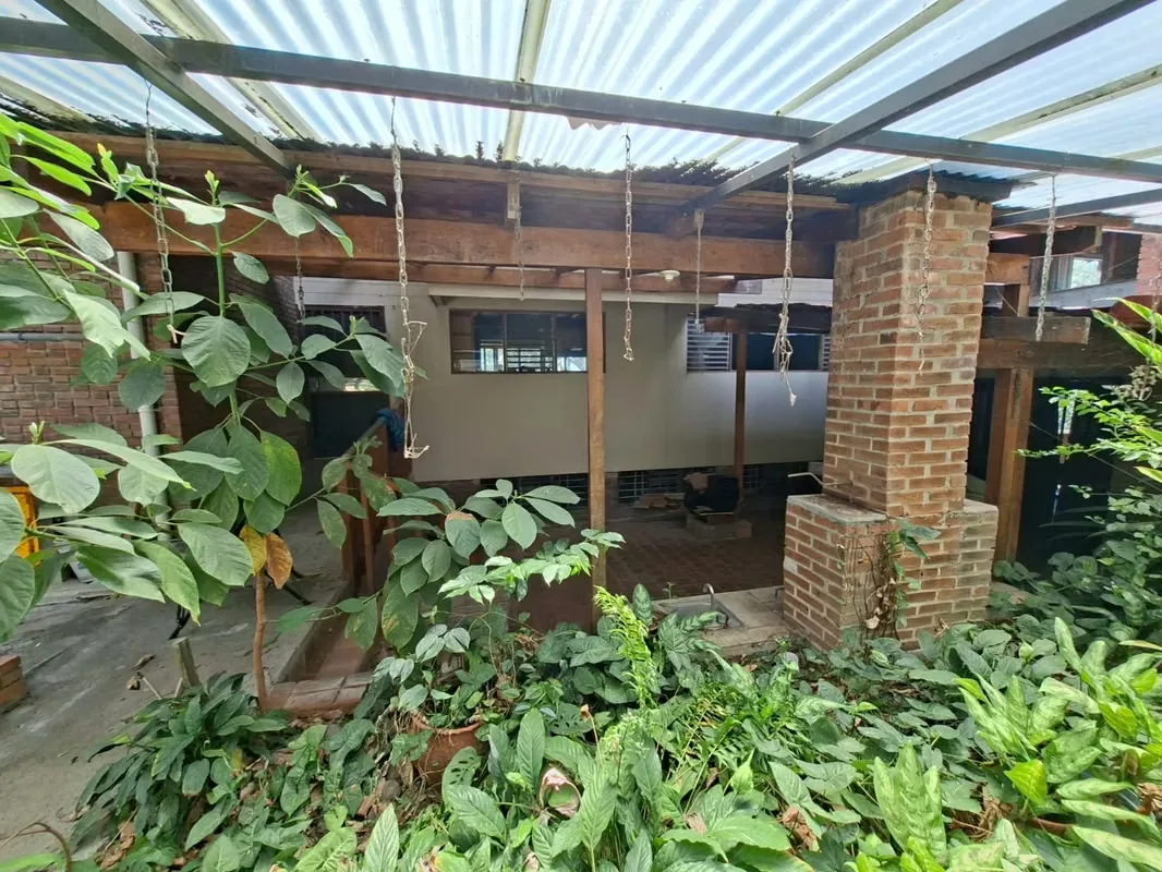 Extensive property of 4988 square meters located in San Rafael de Escazú, a high-value sector in the province of San José. — photo 3