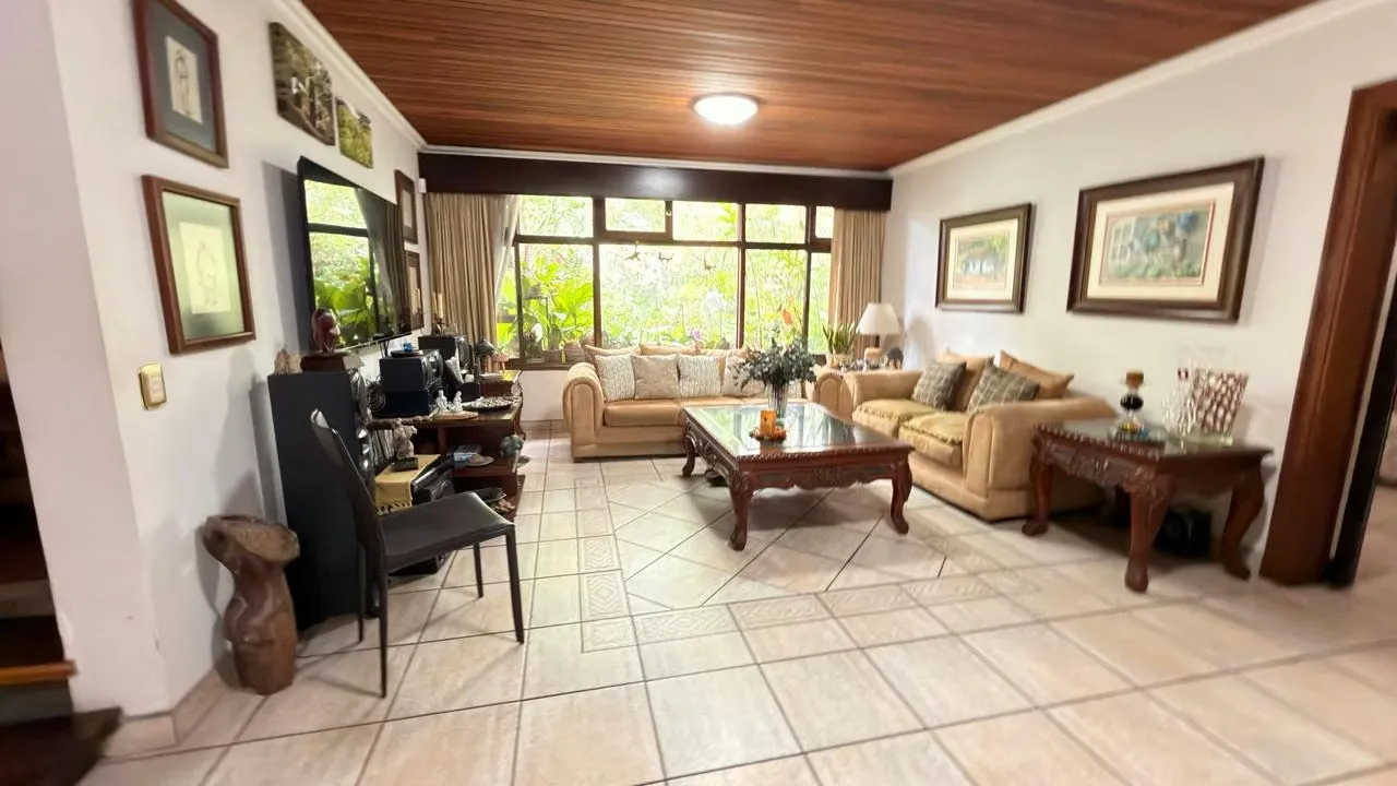 House for sale in Escazu in condo - 2 levels
