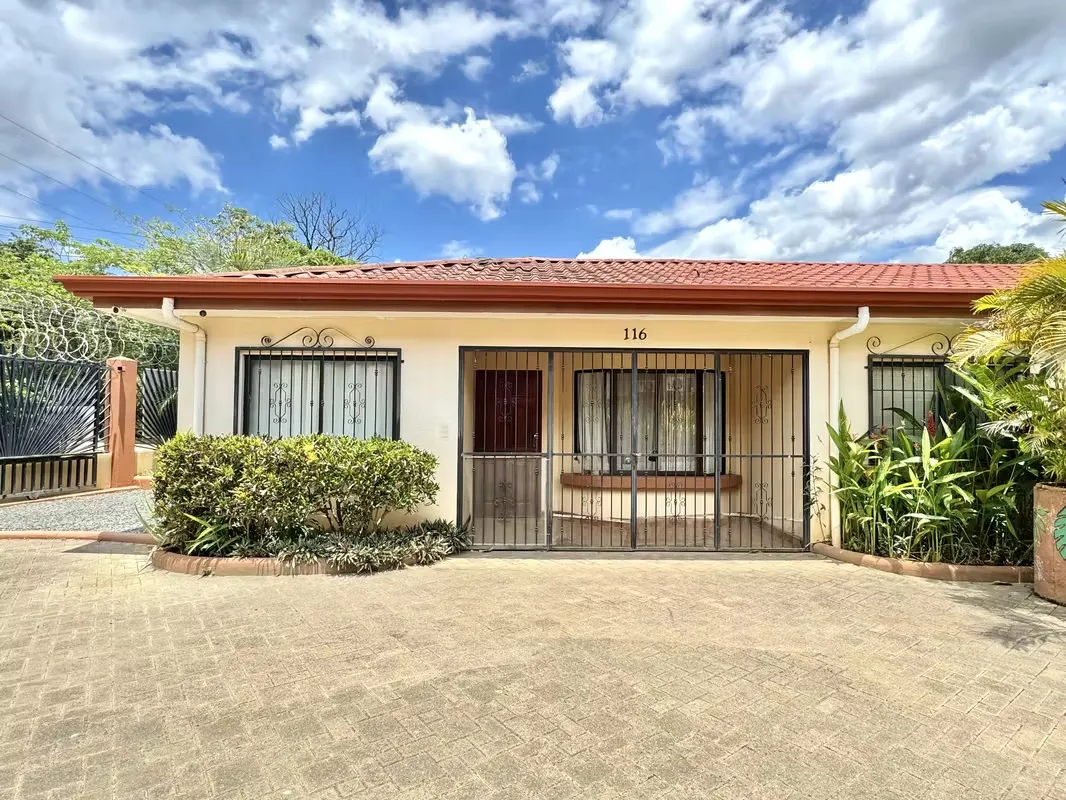 Casita con Encanto en el Corazón de Playas del Coco, Guanacaste