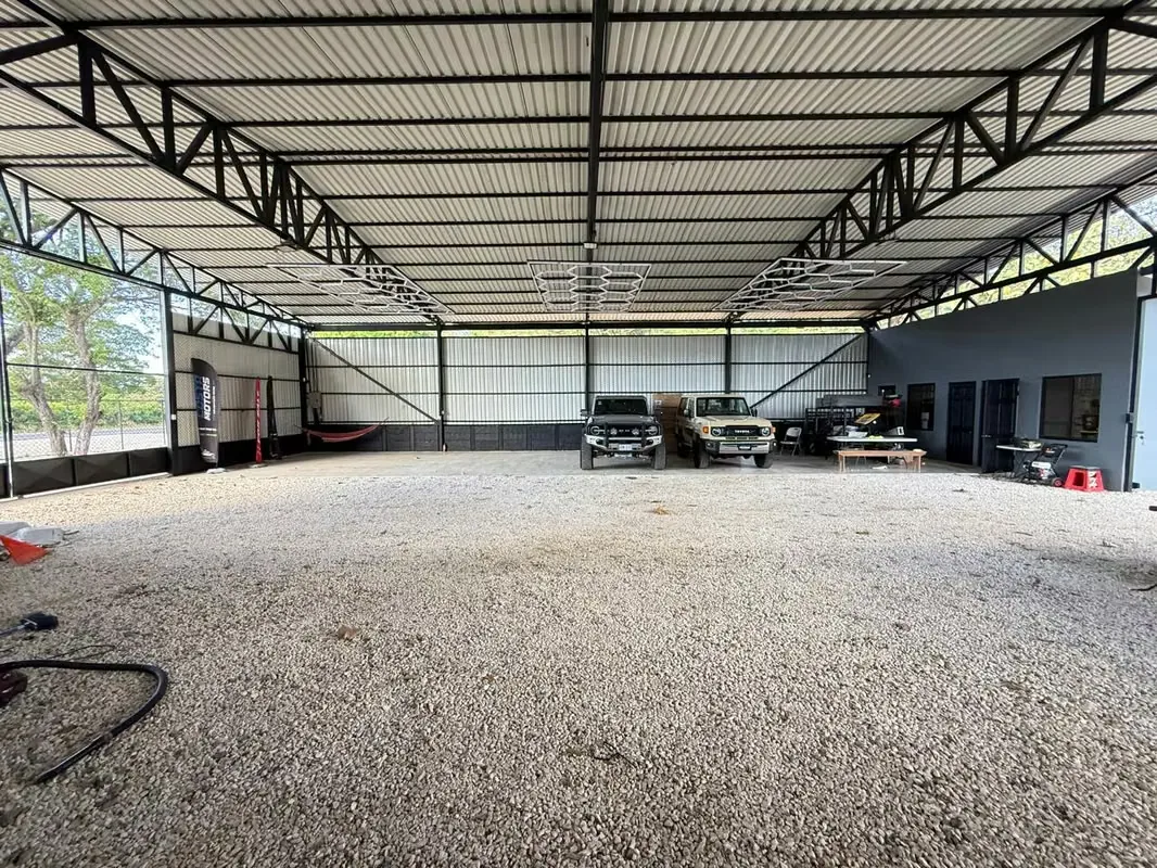 Commercial space for rent in Santa Cruz, facing the main street (350 m2) ample parking ID 1249 — photo 5