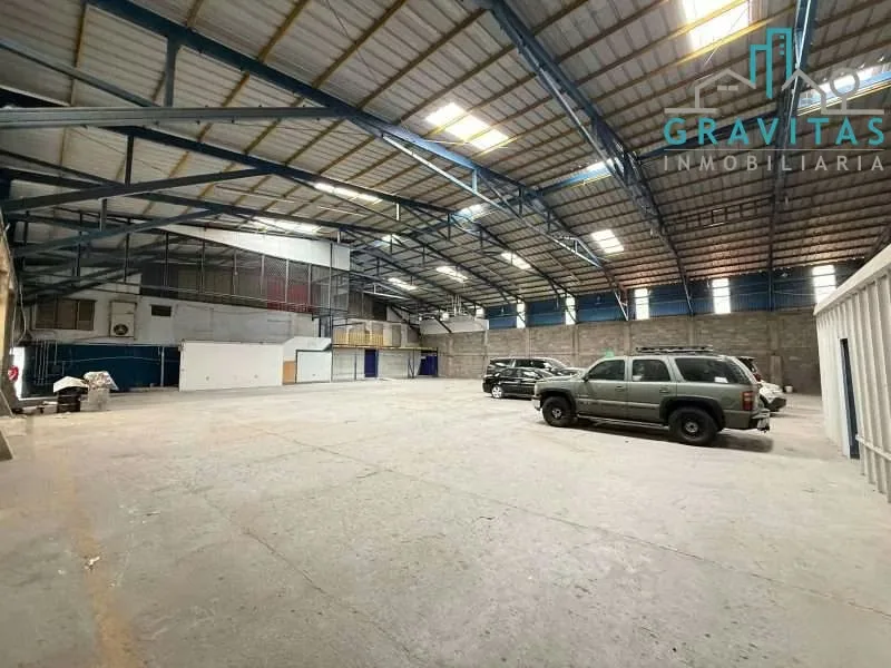 Warehouse in La Uruca, 1000 sq m, zoned for industrial and commercial use. — photo 3