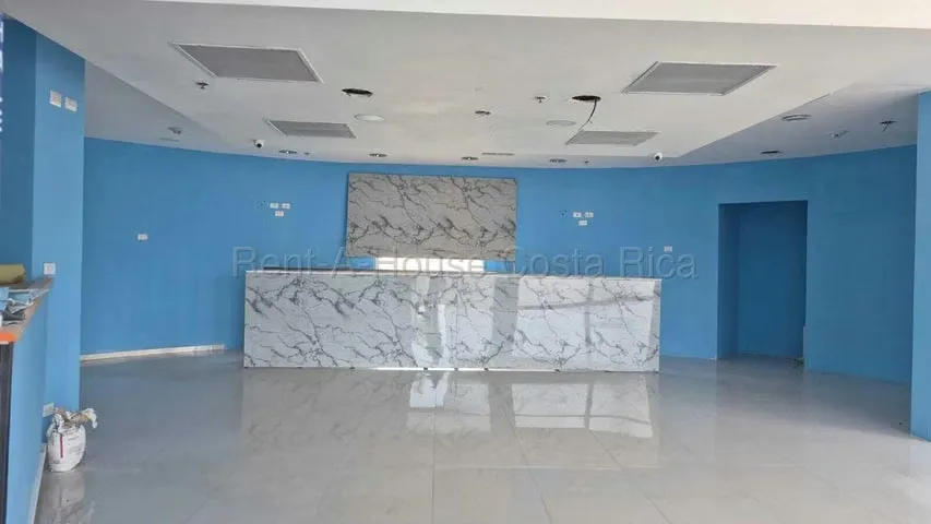 Strategic Location | 266 m² | Ideal for Clinics, Offices, Restaurants, and Specialized Businesses