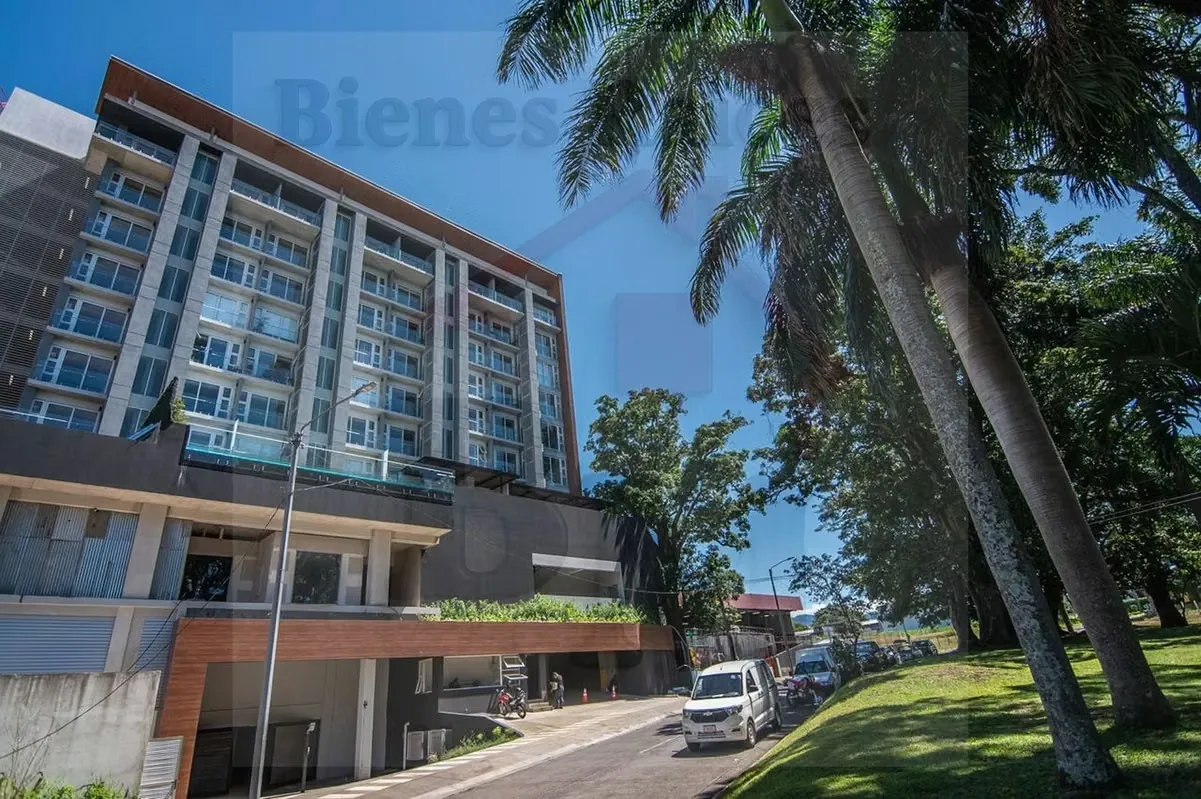 Se Alquila Aparta-Studio 100% Amueblado en Condominio BE Cariari !!!