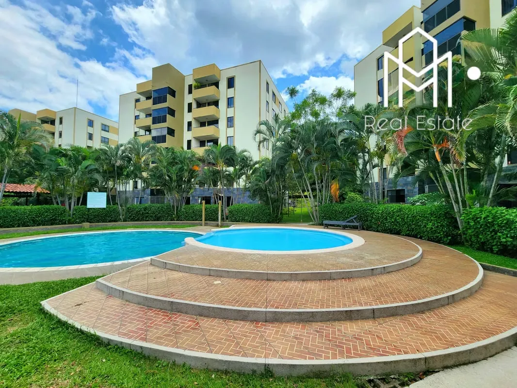 Apartment For Rent With Spacious Terrace