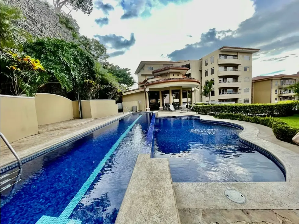 Amplio apartamento en Bello Horizonte con terraza