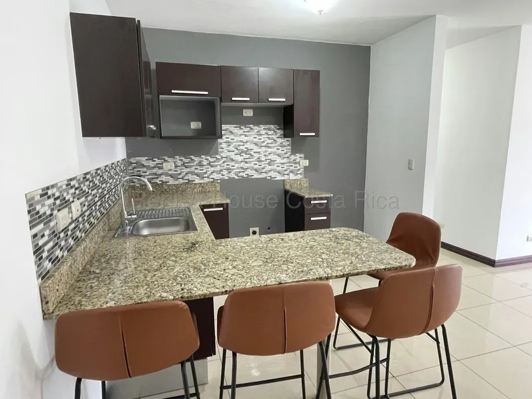 First floor apartment for sale in San Sebastián