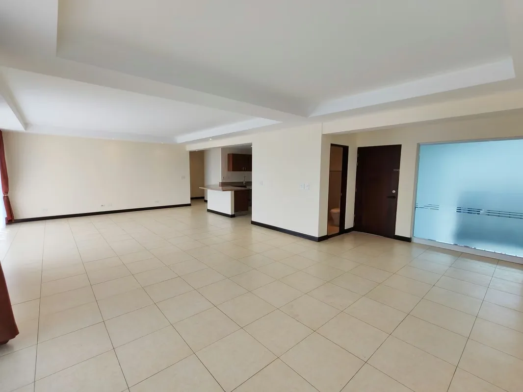 Apartment for rent in Sabana Sur