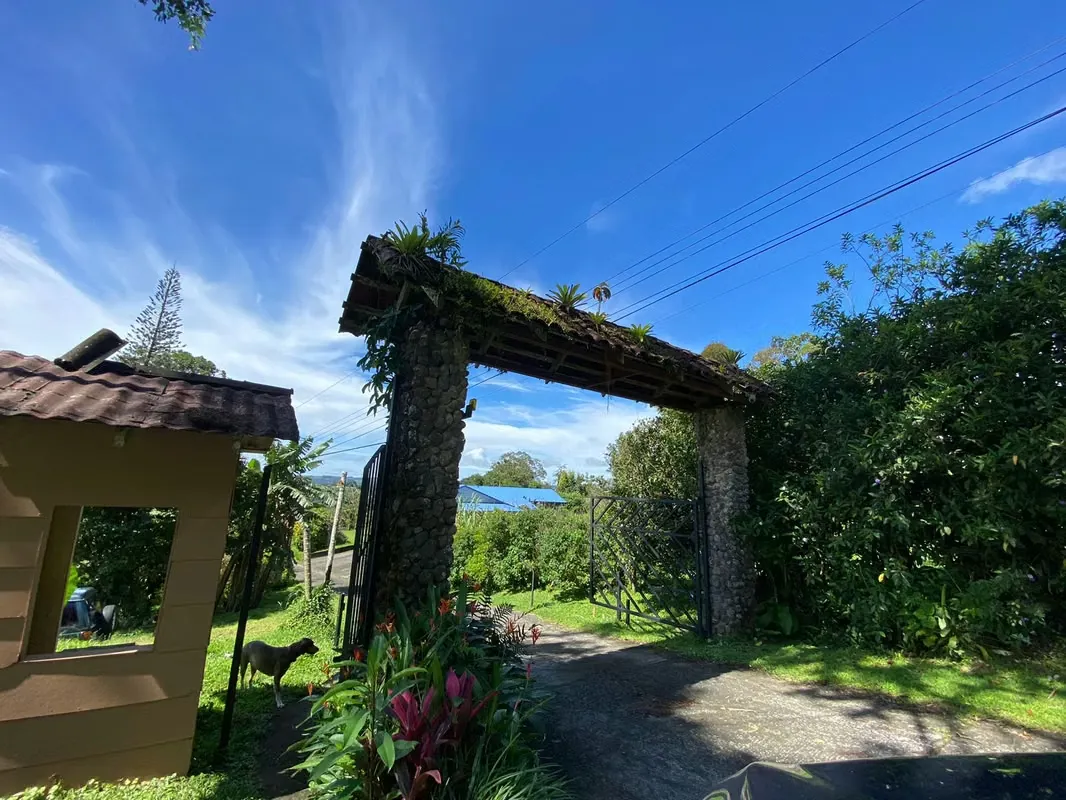 5000m2 lots with excellent location in Nuevo Arenal