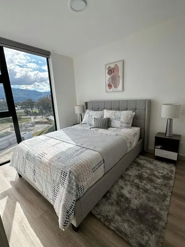 ALQUILER APARTAMENTO AMOBLADO $ 2.200 LA SABANA