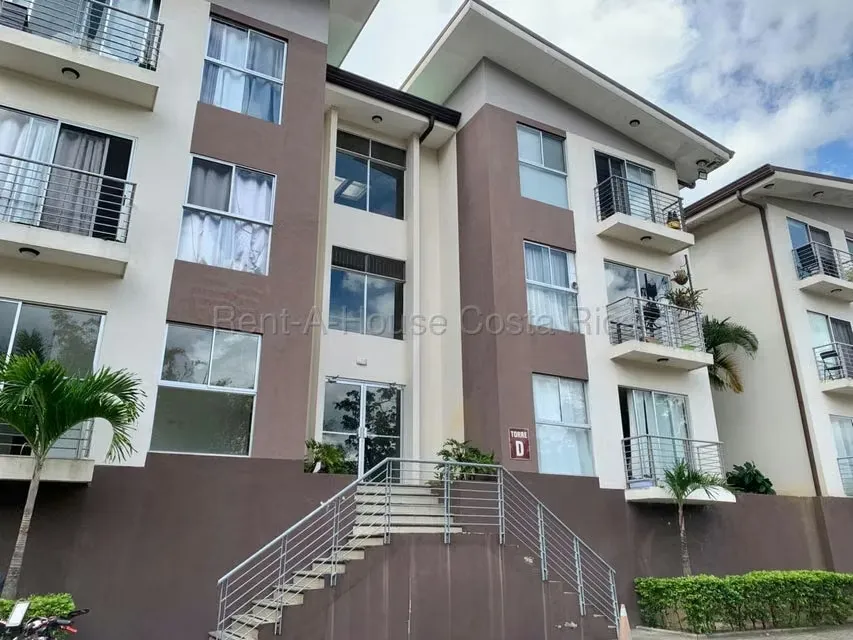 Apartamento en Venta en condominio - San Sebastián, San José.