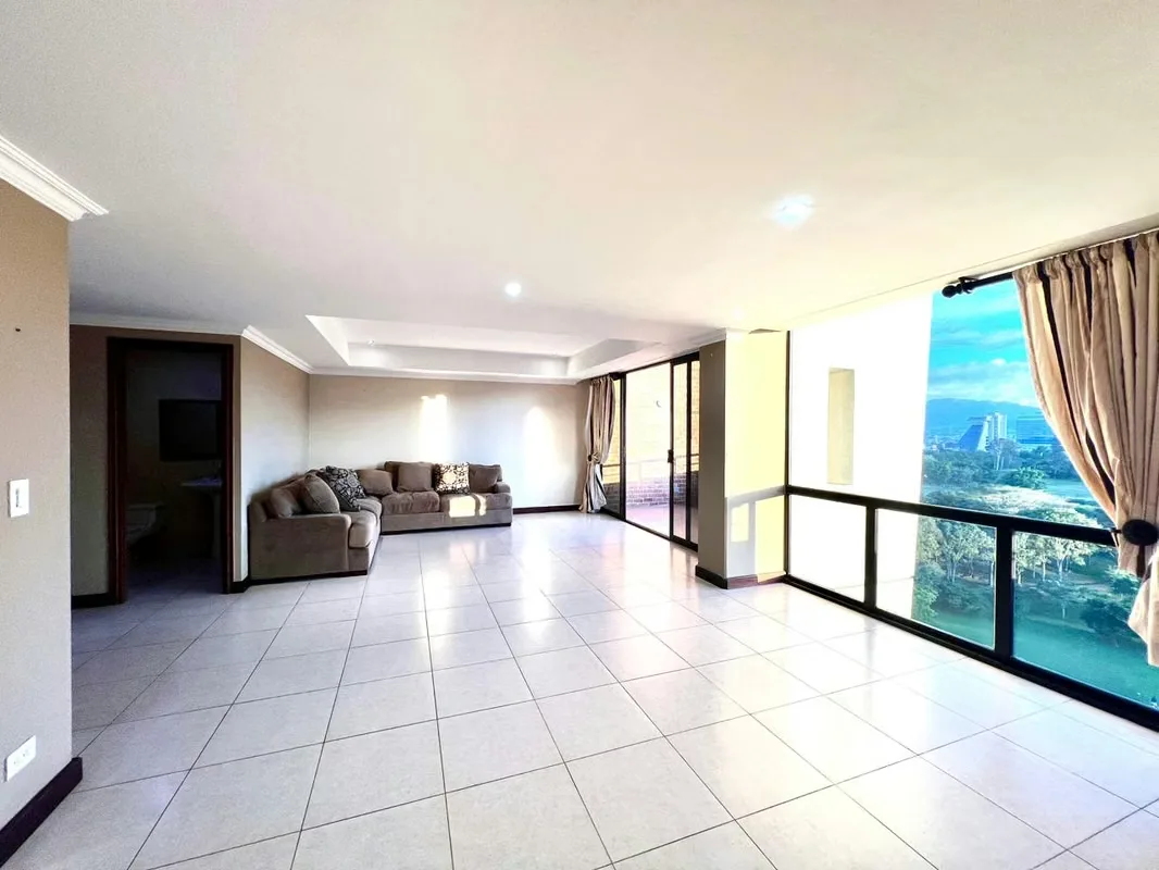 Exclusive Rental in Sabana Norte – If you are looking for a safe and quiet place, this is the place