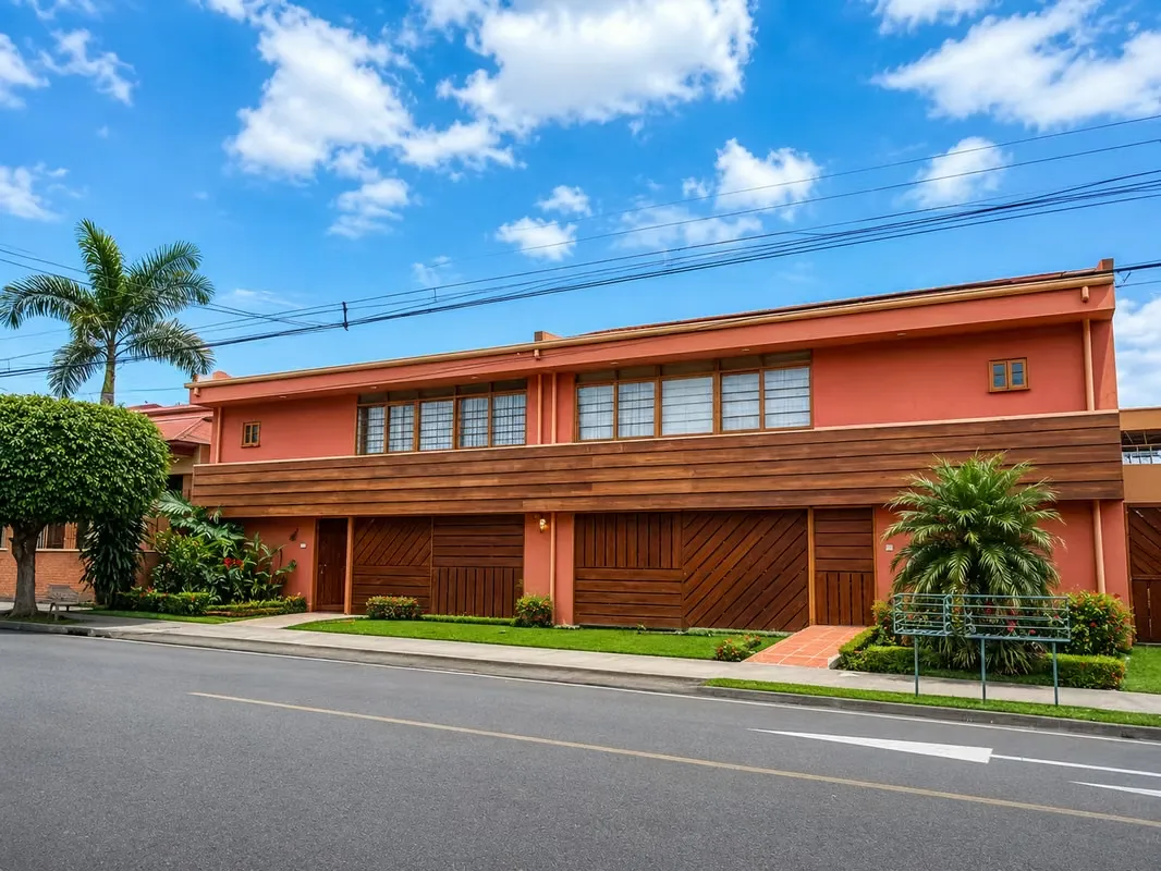Se alquila hermoso y amplio  apartamento en Pinares, Curridabat