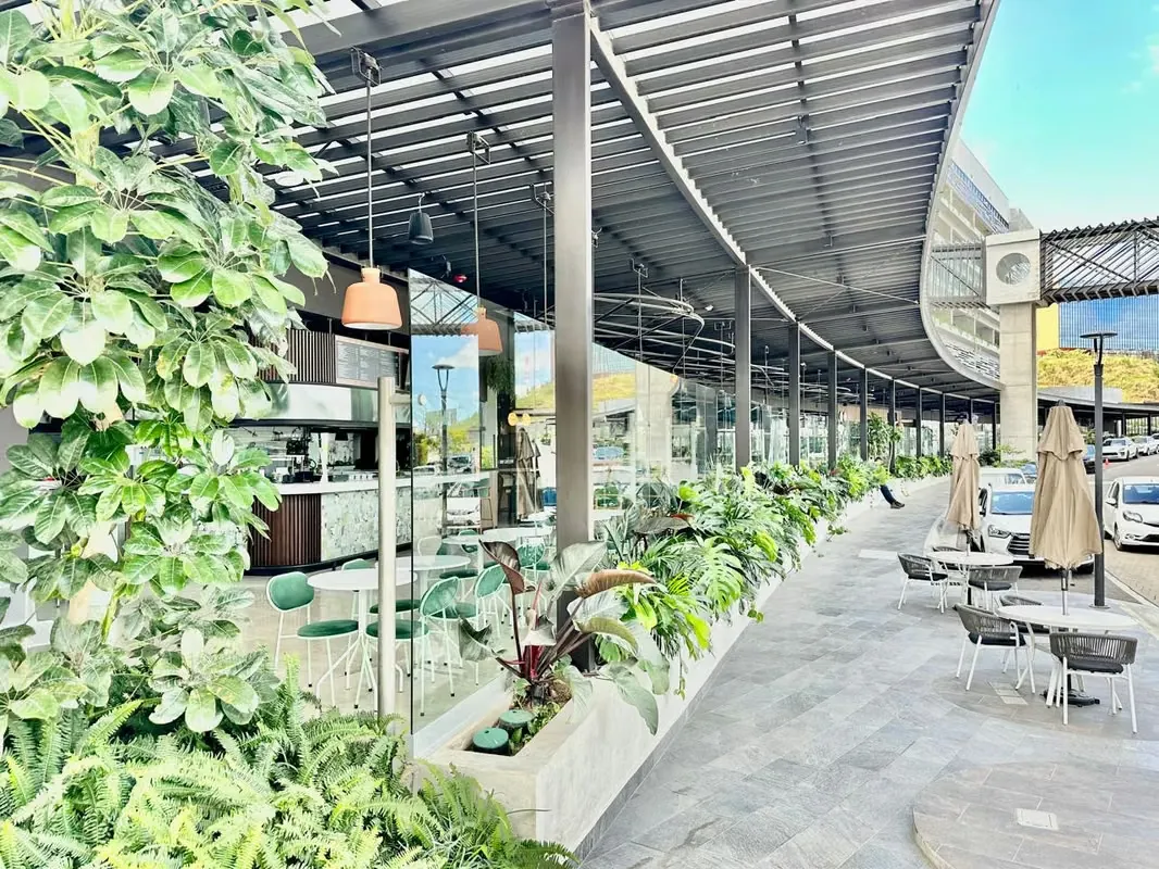 Descubre la oportunidad de alquilar en un proyecto con una ubicación privilegiada en el corazón de San José, muy cerca del Parque Metropolitano la Sabana, con espacios ... — photo 2