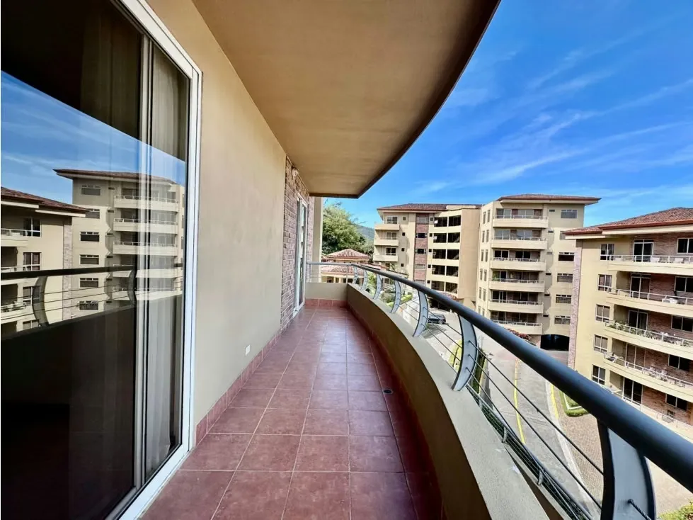 Amplio apartamento con línea blanca en alquiler, Bello Horizonte. — photo 5