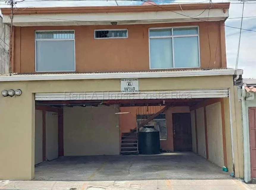 Property for Sale in Occidental de Cartago. 26-2028 INVESTMENT