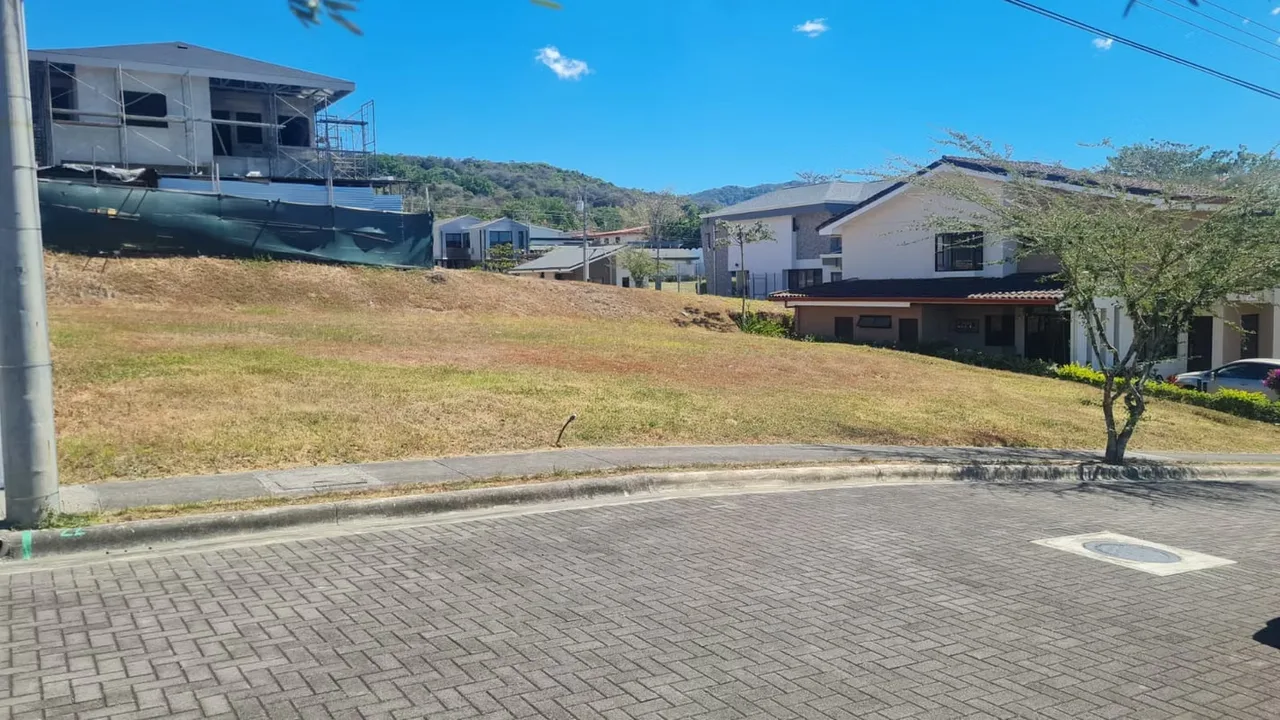 Residential Lot for Sale in Valle Verde Condominium – La Guácima, Alajuela, Costa Rica