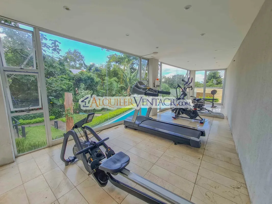 Beautiful luxury home located in an exclusive gated community in San Antonio of Escazu, one of the most prestigious and secure areas in western San Jose. — photo 3
