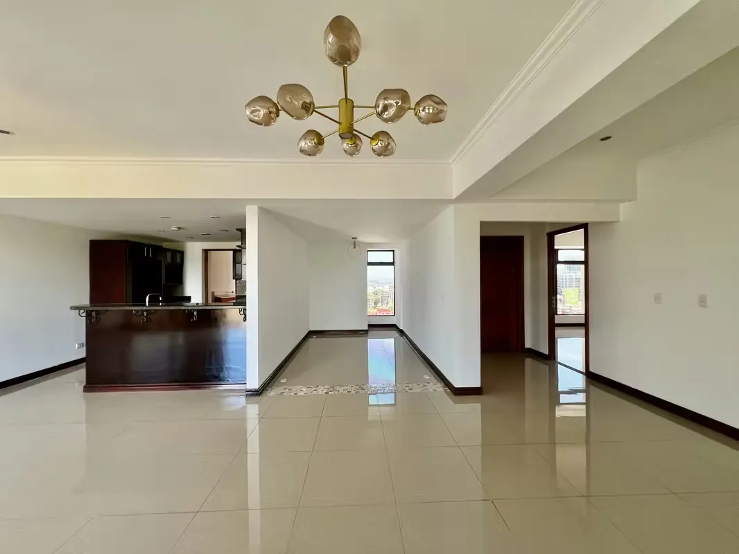 Alquiler de apartamento en Sabana Oeste