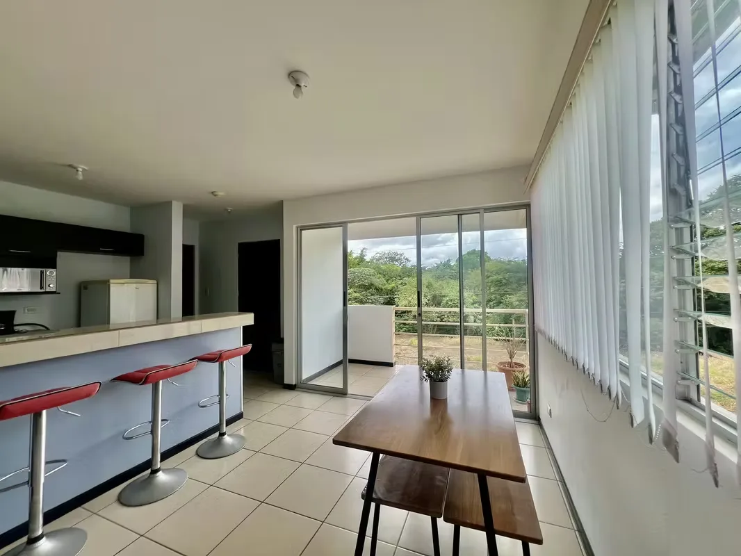 Venta de apartamento amueblado en San Antonio del Tejar en Alajuela