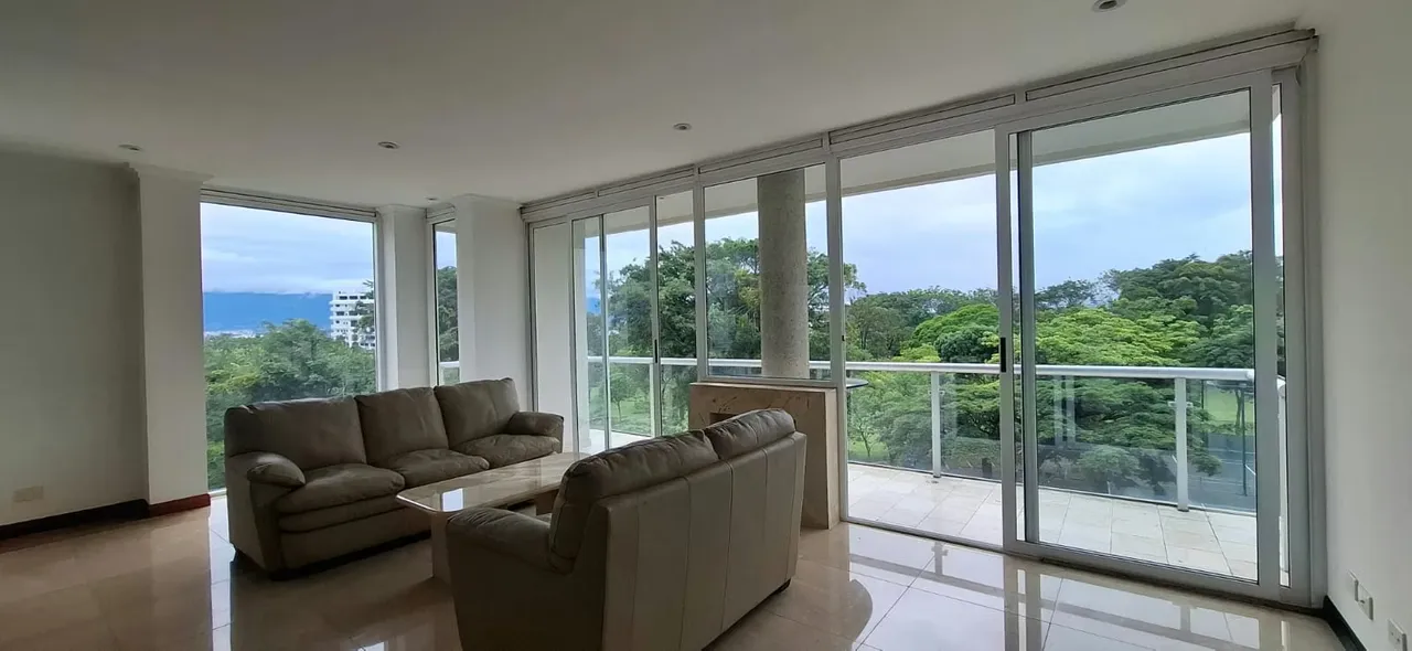 Apartamento en venta en Condominio Torres del Country, San Rafael de Escazú