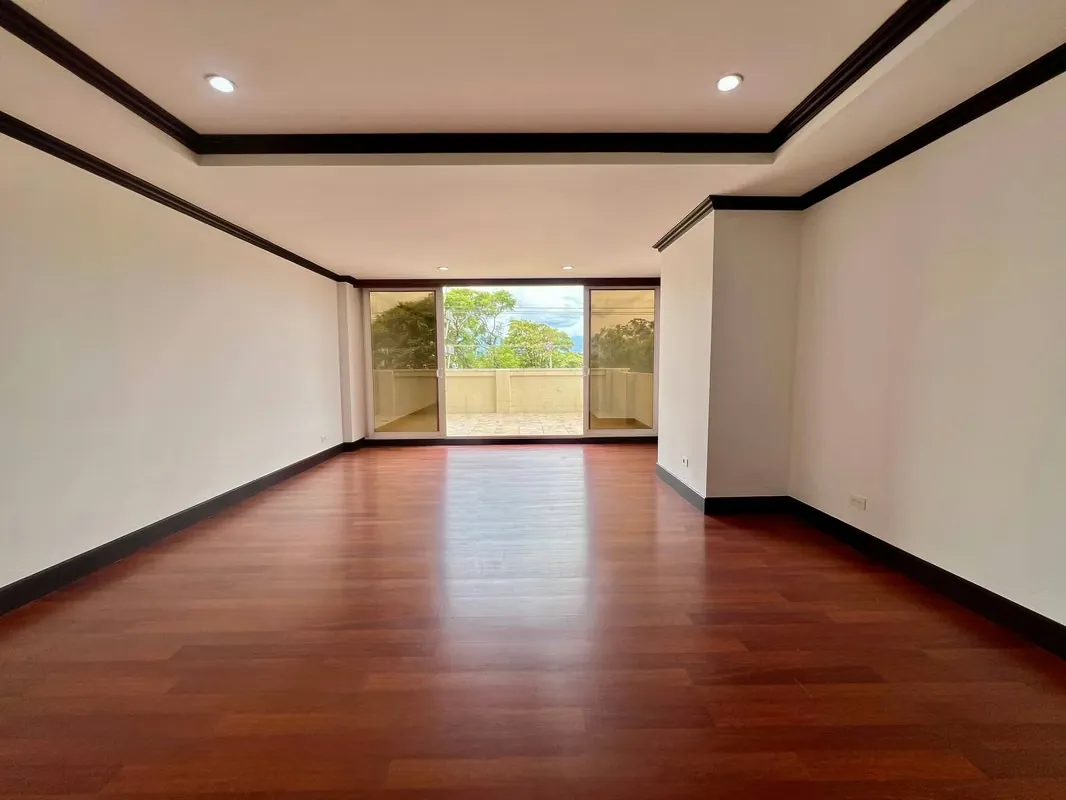 Alquiler de apartamento en Sabana Sur