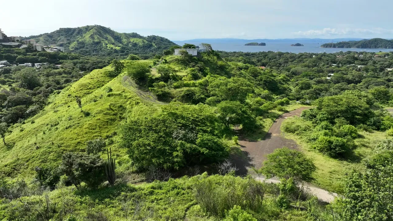 Lotes con Vista al Mar en Venta- Playas del Coco