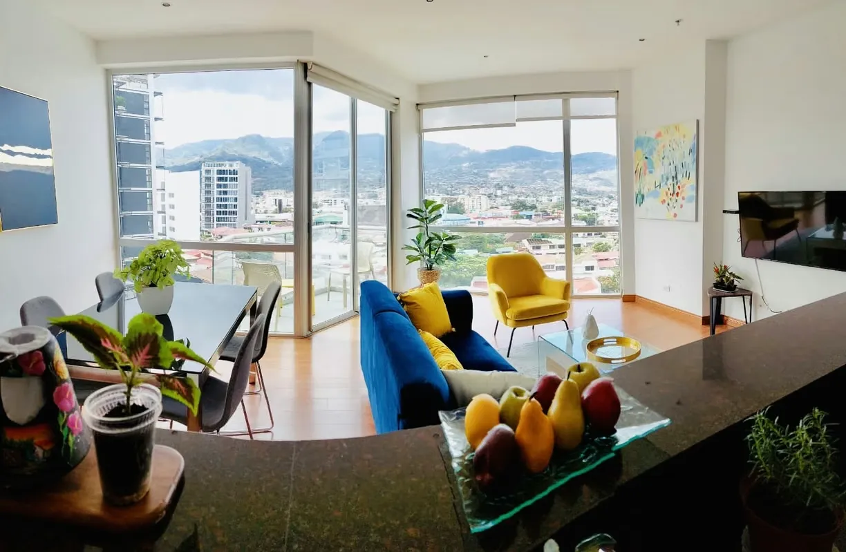 APARTAMENTO AMOBLADO EN VENTA EN LA SABANA P621