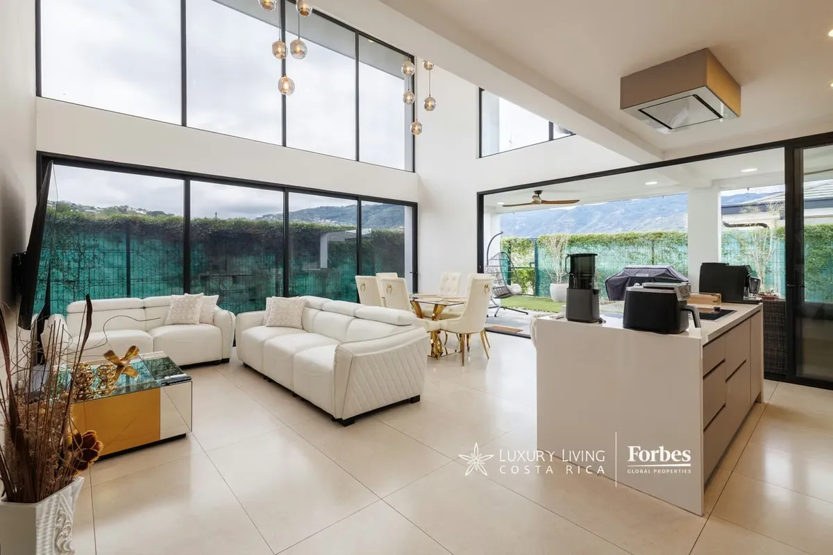 Located within an exclusive gated community, this stunning contemporary residence offers an elevated lifestyle in one of the most desirable areas west of San José. With a ...