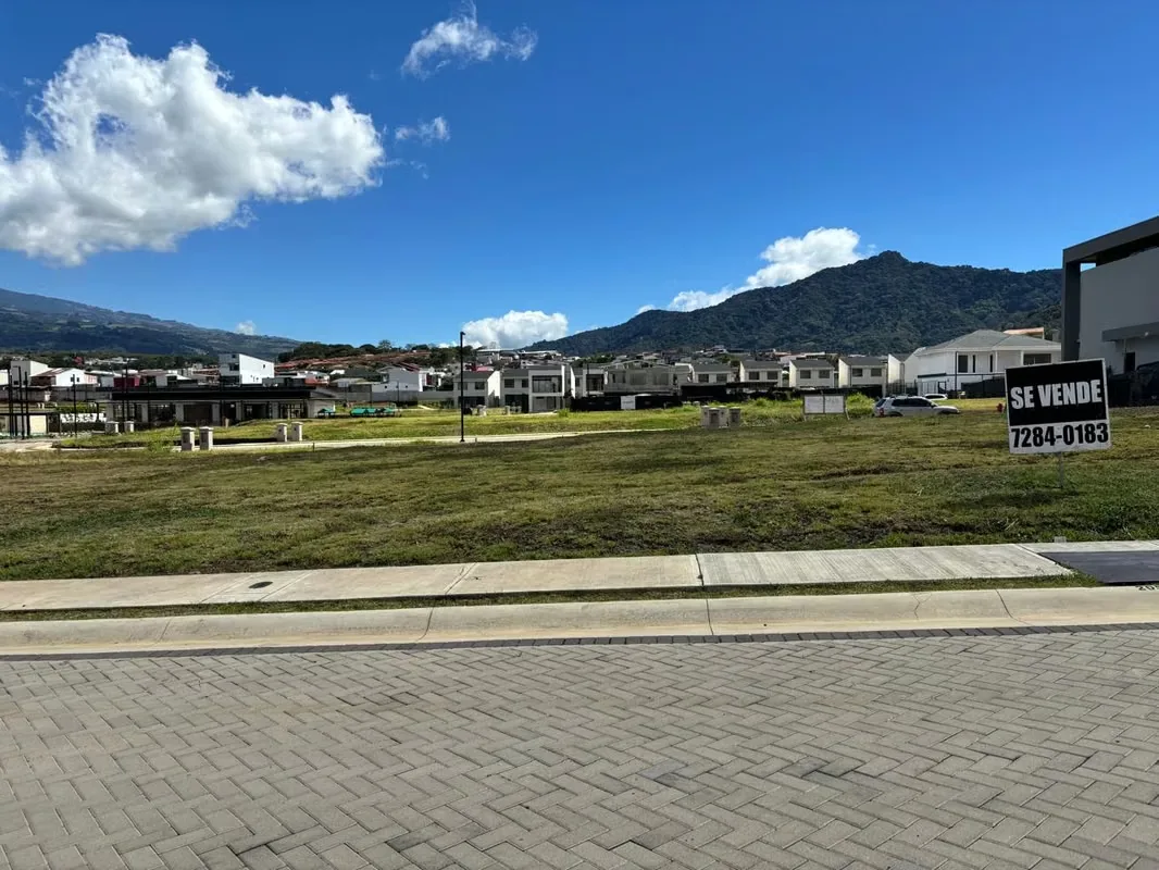 Construya la casa que siempre soñó en un entorno exclusivo, seguro y con una ubicación privilegiada en una de las zonas ... — photo 3