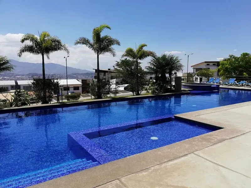 Apartamento AMUEBLADO en Exclusivo Condominio y Excelente ubicación! San Francisco, Heredia.