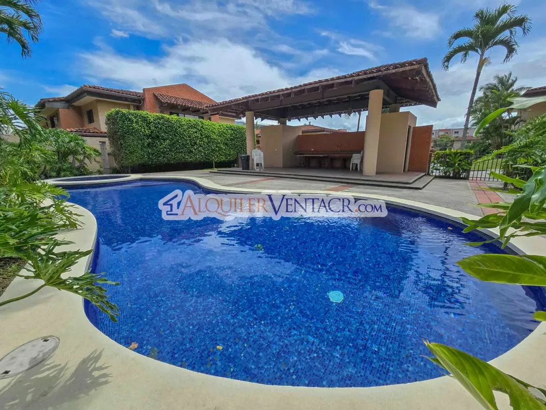 Luxury Condo for Sale in Trejos Montealegre, Escazu