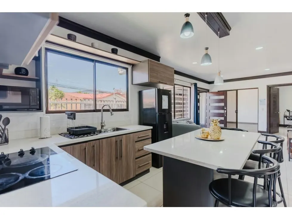 VENTA DE CASA EN RESIDENCIAL EN SAN PABLO DE HEREDIA