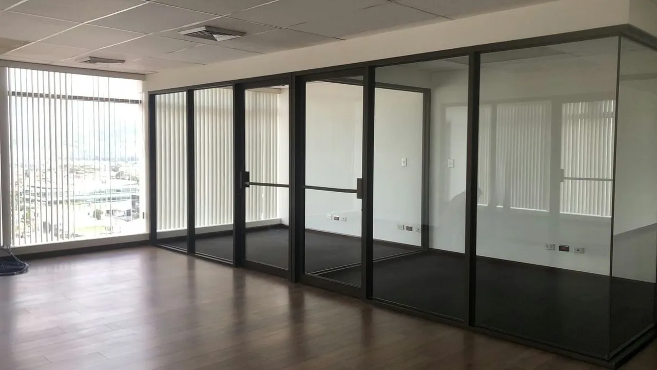 Corporate Office for Rent in La Sabana | 158 m² | 3 Parking Spaces