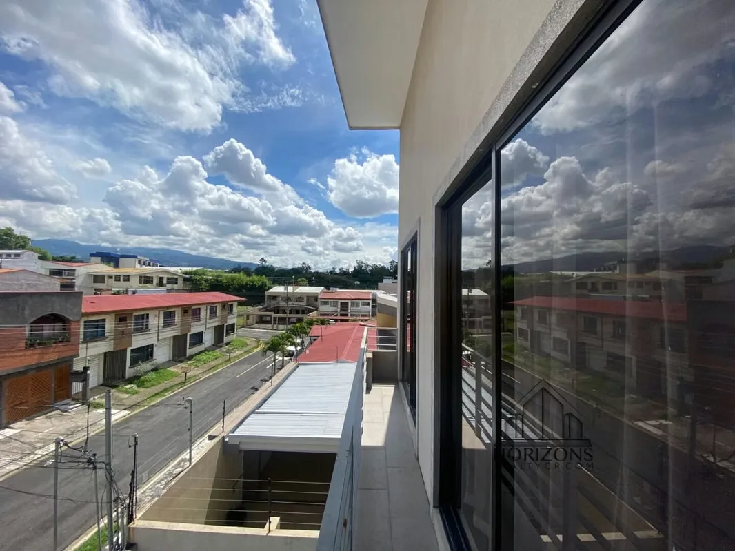 Apartment for Rent San Pedro Lourdes 2 Rooms Close to UCR NJA863 — photo 2