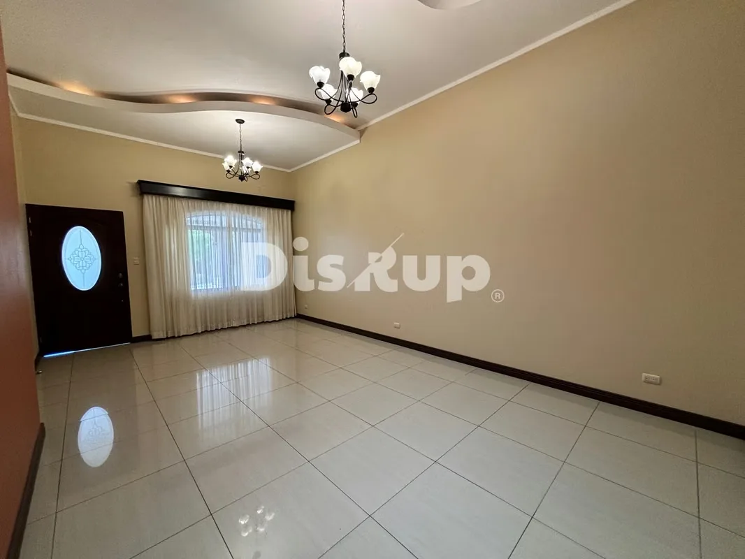 House for sale with 3 bedrooms. Lomas de Montes de Oca Condominium — photo 4