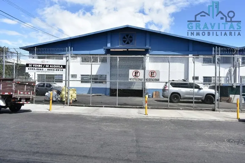 Bodega en venta en San Francisco de Dos Ríos (Industrial) ID 380