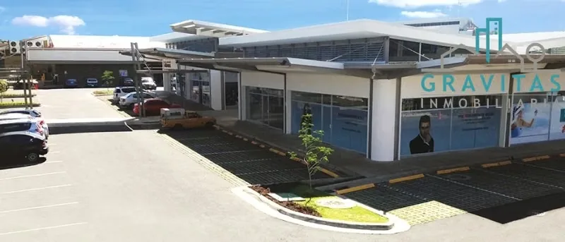 Commercial space available within Plaza del Valle Tibás shopping center, an excellent location with high vehicular and pedestrian traffic. — photo 3