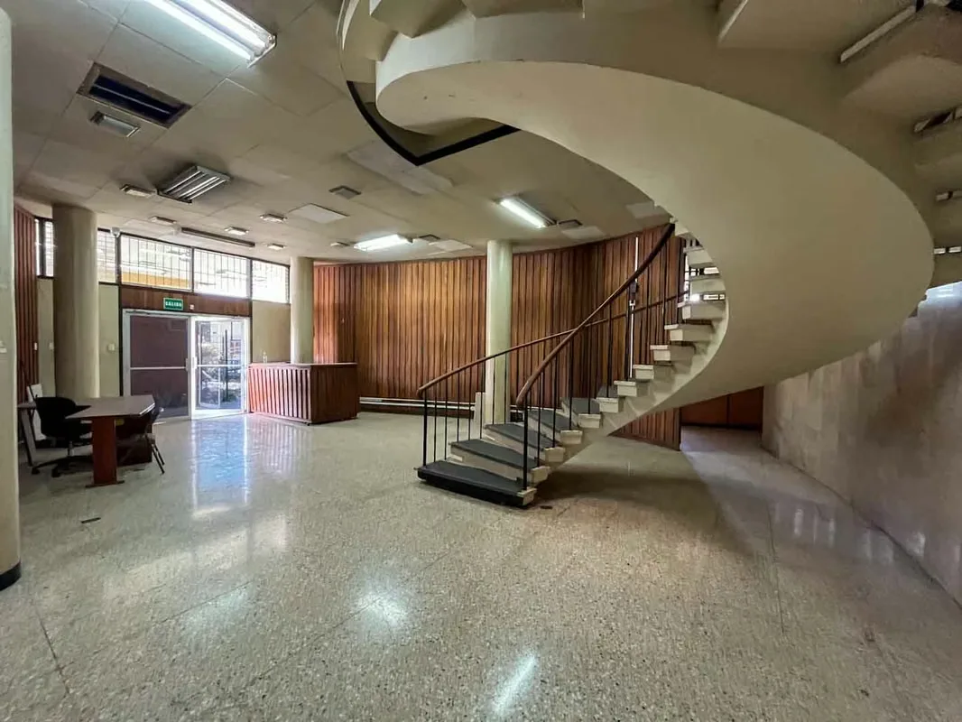 Commercial Building for Sale – Ideal for Offices, Institutions, or Corporate Investment — photo 2