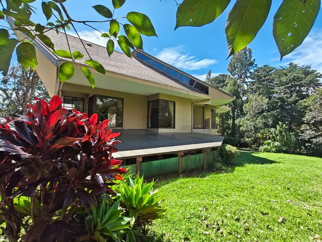 House for Sale – Residencial Ave del Paraíso, San Rafael, Heredia