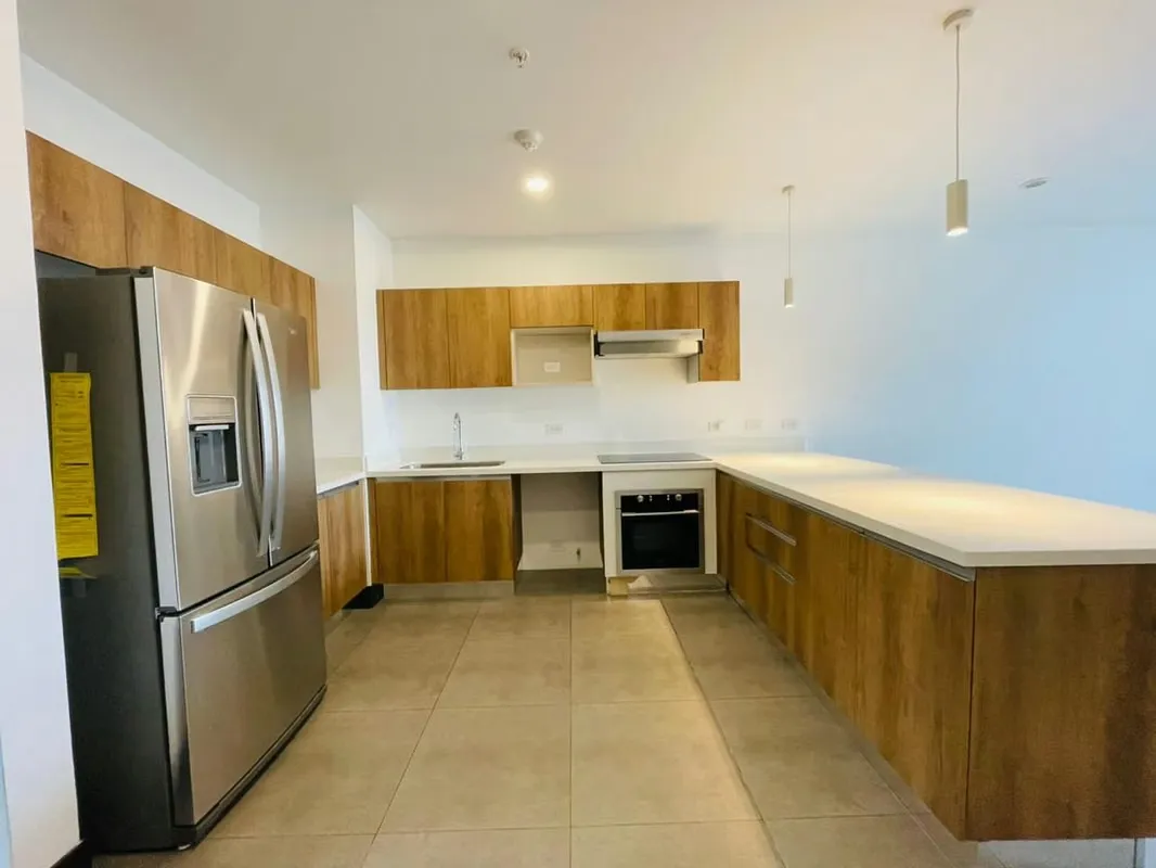 Fire Sale! Apartamento en venta en Nunciatura! P503