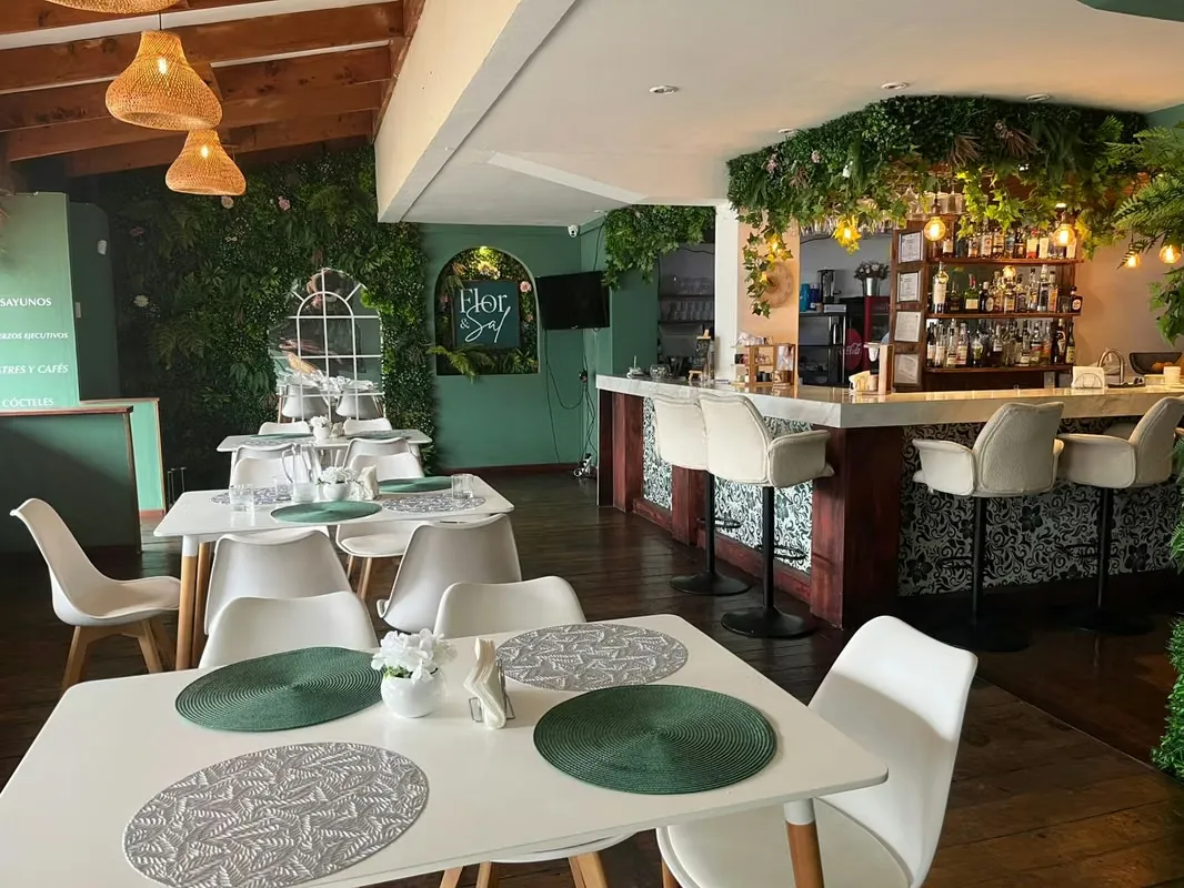 Restaurant for sale in San Jose. Investment property. — photo 3