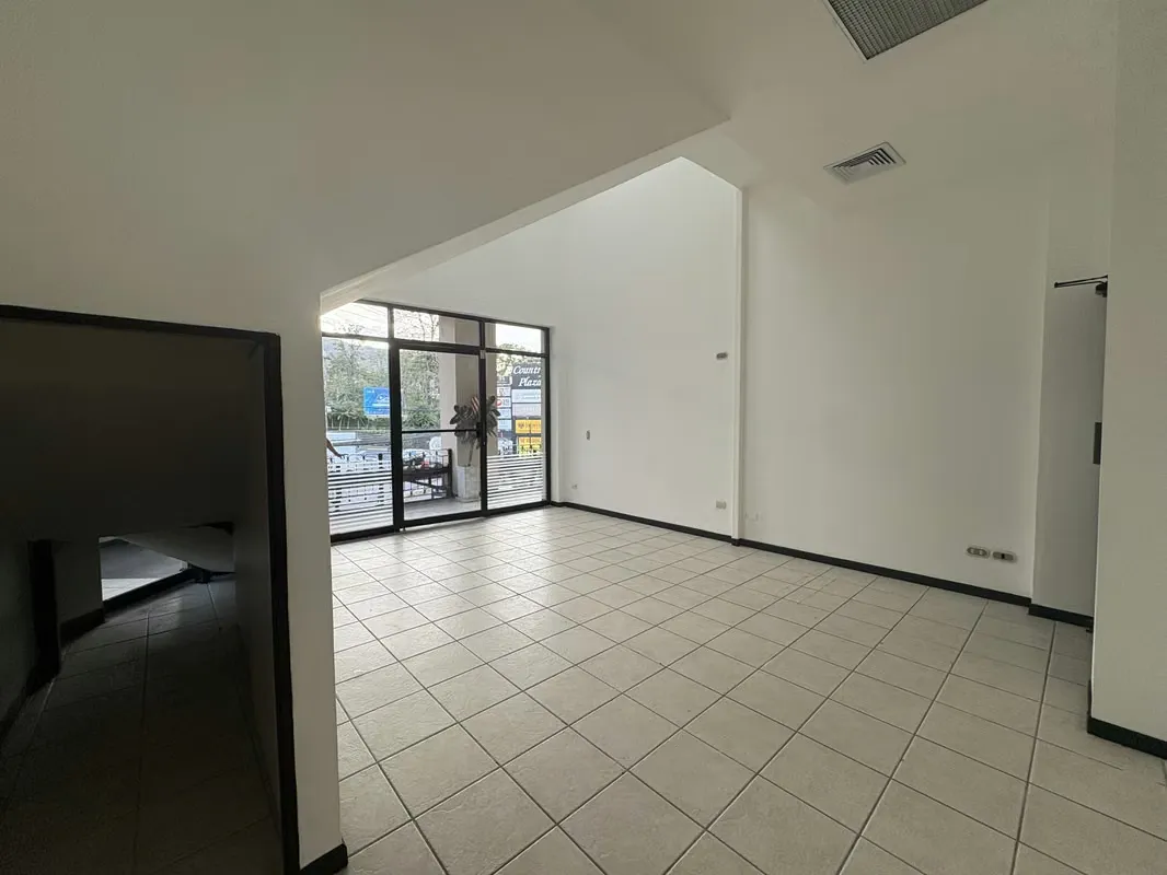 Commercial space for rent in San Rafael de Escazú