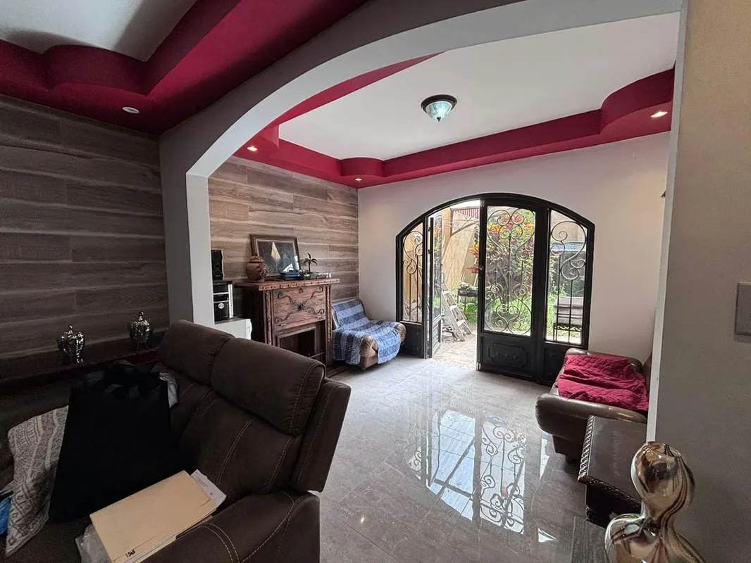 Amplia y elegante casa de dos niveles en San Antonio de Coronado, recientemente remodelada y diseñada para brindar comodidad, amplitud y funcionalidad para toda la familia. — photo 4