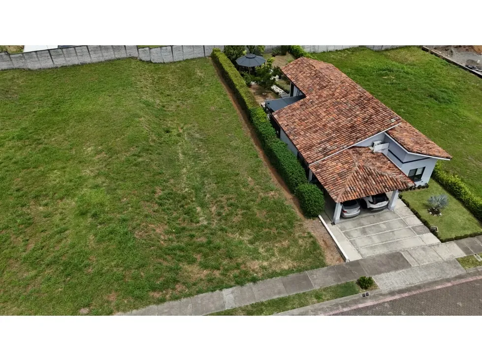Construya la casa que siempre soñó en una propiedad con excelente ubicación, a solo ... — photo 3