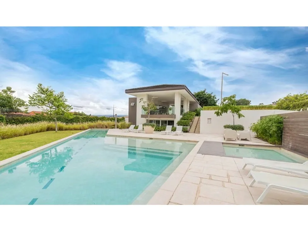 Estrene apartamento en Guachipelín