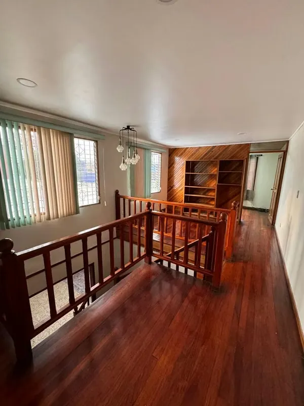 Casa en Alquiler en Residencial El Robledal - Uruca $1,600 mensuales