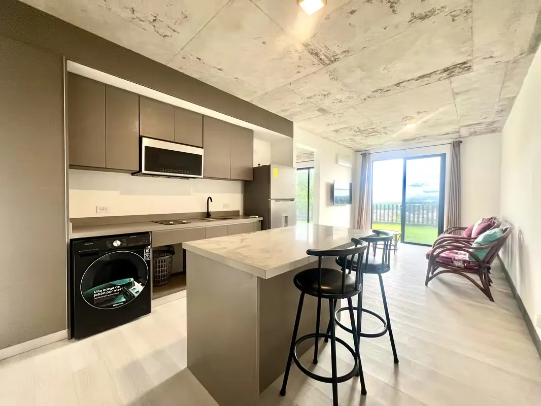 DISEÑO INDUSTRIAL + TERRAZA CON JARDÍN 30m2 | POZOS DE SANTA ANA